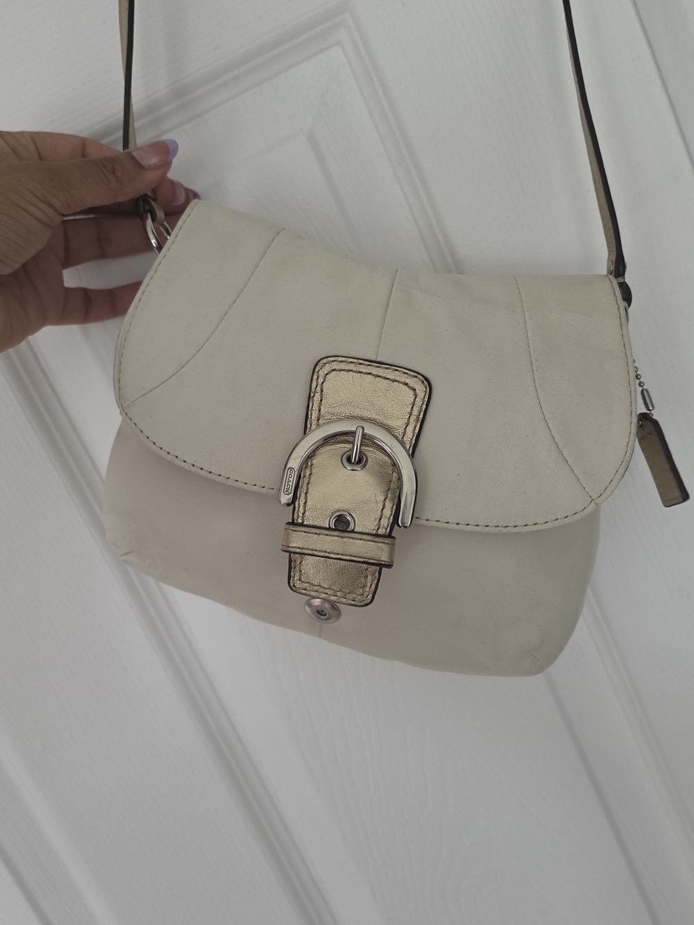 Vintage Coach Cream Metallic Crossbody with Silver Buckle